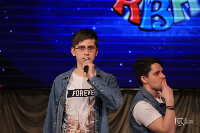 Команда КВН «Твердятич Пихто» в Центральной лиге КВН